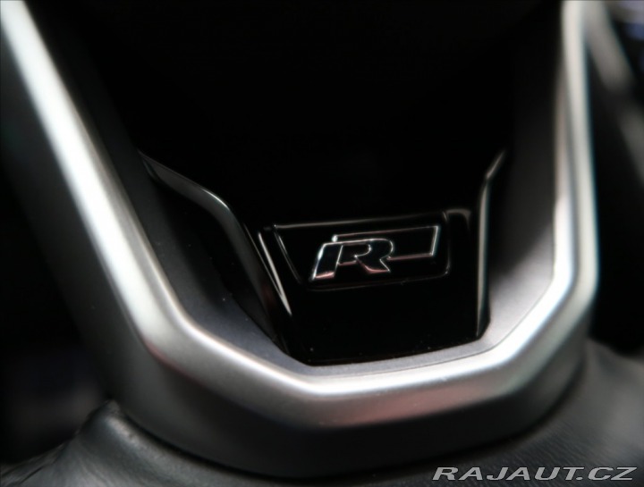 Volkswagen Passat 2,0 TDI DSG 4MOTION R-LIN 2021