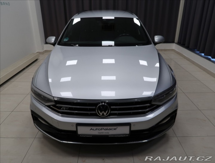Volkswagen Passat 2,0 TDI DSG 4MOTION R-LIN 2021