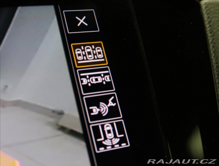 Volkswagen Passat 2,0 TDI DSG 4 MOTION R-LI 2021