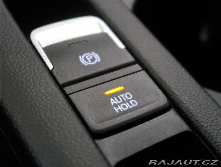 Volkswagen Passat 2,0 TDI DSG 4 MOTION R-LI 2021