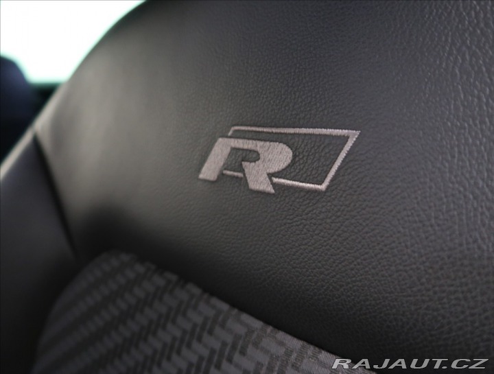 Volkswagen Passat 2,0 TDI DSG 4 MOTION R-LI 2021