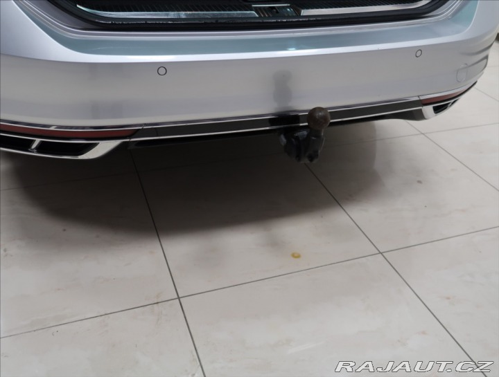 Volkswagen Passat 2,0 TDI DSG 4MOTION R-LIN 2021