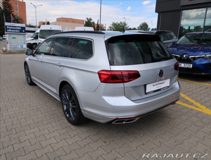 Volkswagen Passat 2,0 TDI DSG 4 MOTION R-Li 2021