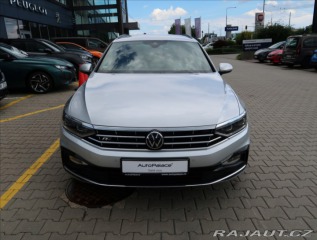 Volkswagen Passat 2,0 TDI DSG 4 MOTION R-Li 2021