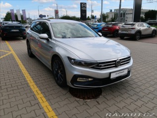 Volkswagen Passat 2,0 TDI DSG 4 MOTION R-Li 2021
