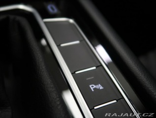 Volkswagen Passat 2,0 TDI DSG 4 MOTION R-LI 2021