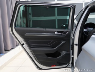 Volkswagen Passat 2,0 TDI DSG 4 MOTION R-LI 2021