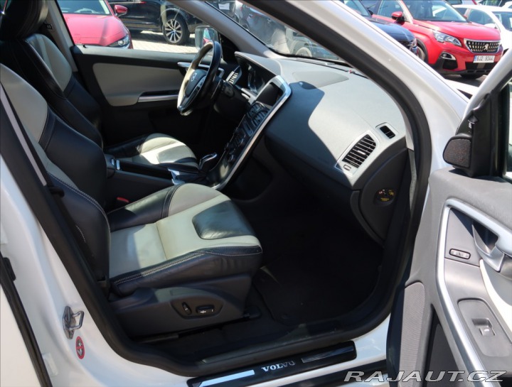 Volvo XC60 3,0 T6 AWD AUT 224KW SUMM 2013