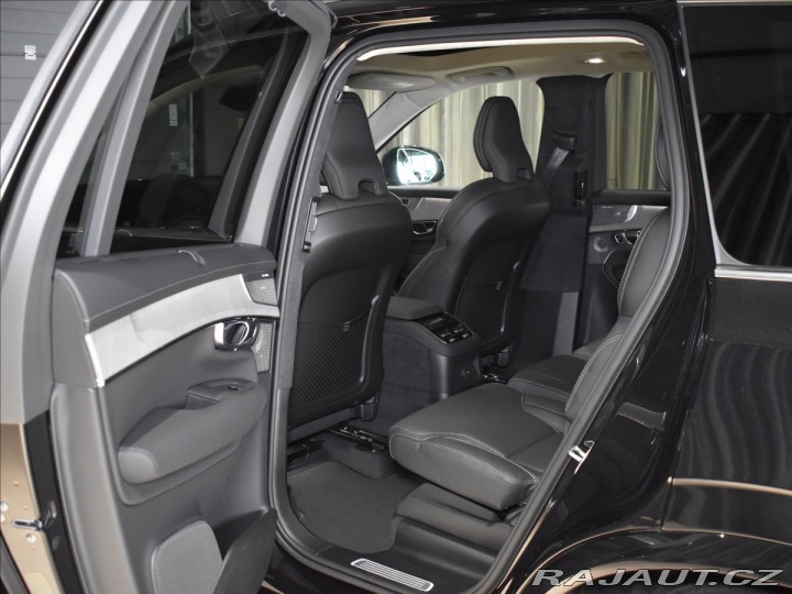 Volvo XC90 2,0 T8  Ultra Bright 2025