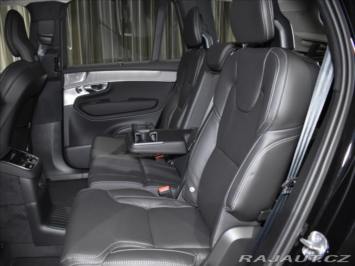 Volvo XC90 2,0 T8  Ultra Bright 2025