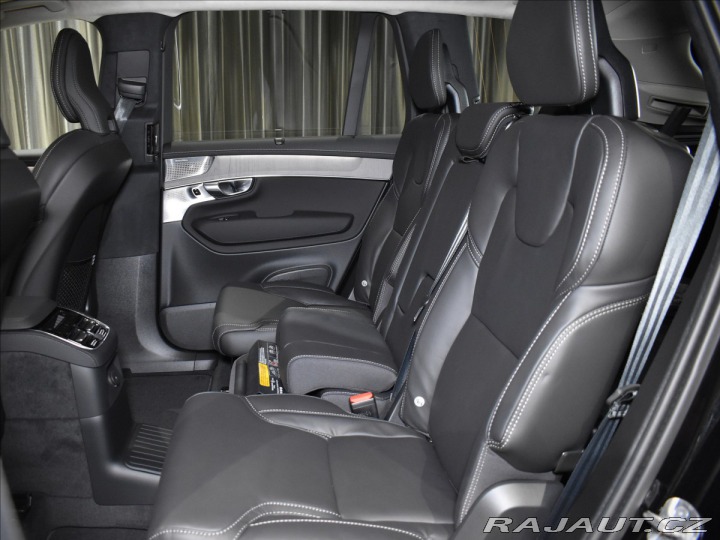 Volvo XC90 2,0 T8  Ultra Bright 2025