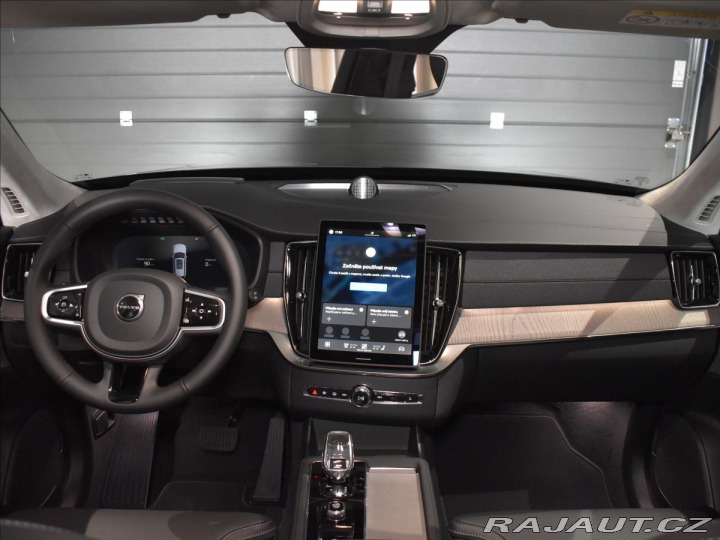 Volvo XC90 2,0 T8  Ultra Bright 2025