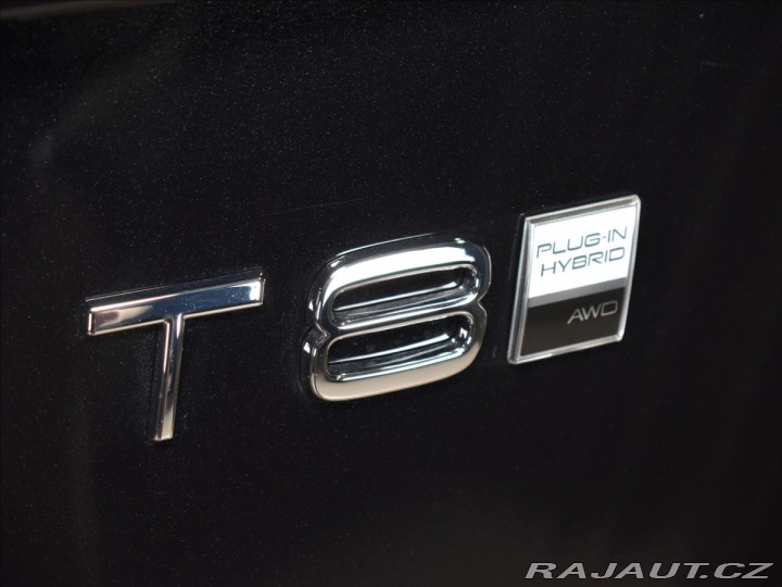 Volvo XC90 2,0 T8  Ultra Bright 2025