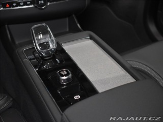 Volvo XC90 2,0 T8  Ultra Bright 2025