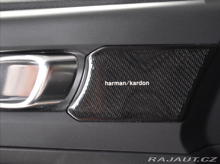 Volvo XC40 2,0 R-DESIGN AWD Panorama 2018