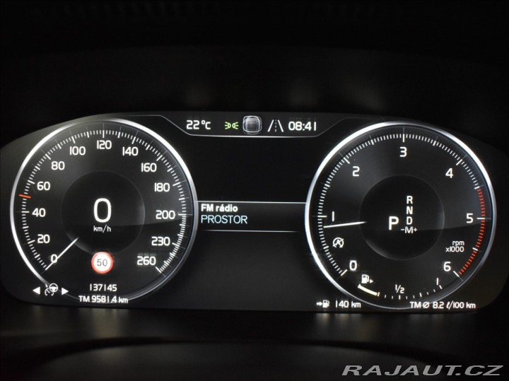 Volvo XC40 2,0 R-DESIGN AWD Panorama 2018