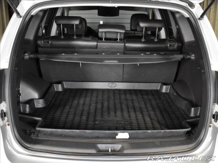 Hyundai Santa Fe 2,2 TV,Vyhř+Vent sedačky, 2011
