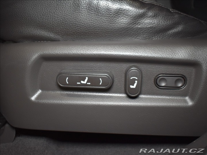 Hyundai Santa Fe 2,2 TV,Vyhř+Vent sedačky, 2011