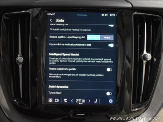 Volvo XC60 2,0 AWD PLUS BLIS,Bezklíč 2024