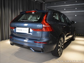 Volvo XC60 2,0 AWD PLUS BLIS,Bezklíč 2024