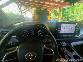 Toyota Ostatní modely Sienna 2,5   hybrid AWD 2021 nov 2021