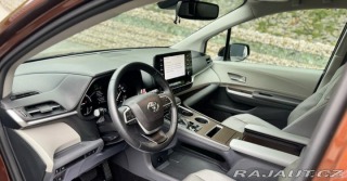 Toyota Ostatní modely Sienna 2,5   hybrid AWD 2021 nov 2021
