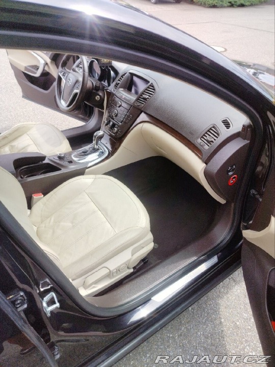 Opel Insignia CDTI automat 1800