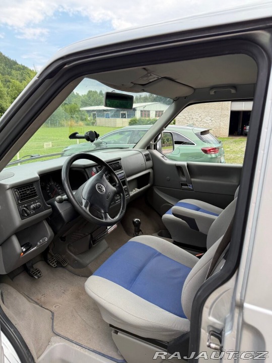 Volkswagen Multivan 2,5 tdi 75kw 1800