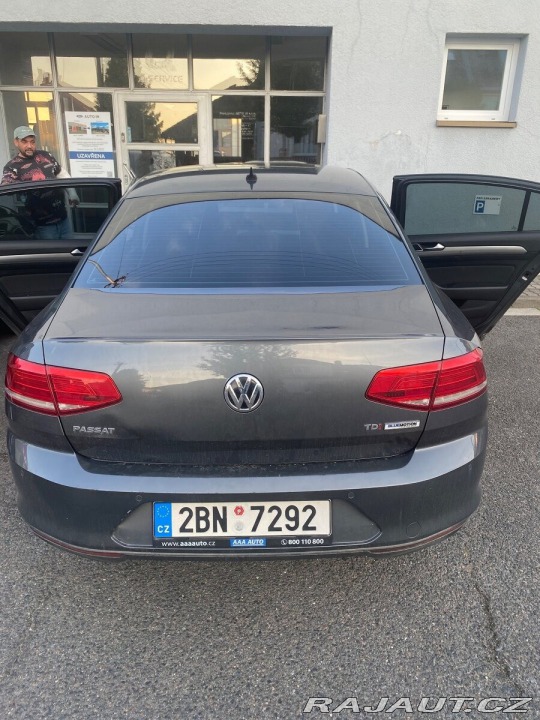 Volkswagen Passat 1,6   B8 rok 2015 2015