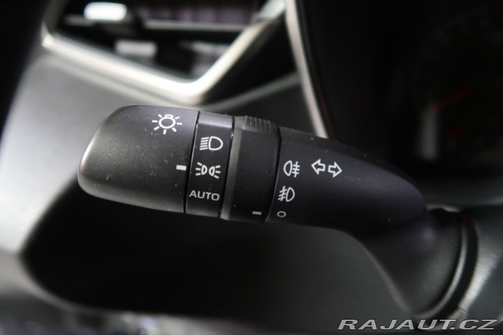Toyota Corolla 1,2Turbo,CZ,1Maj, 2021