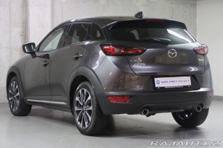 Mazda CX-3  1800