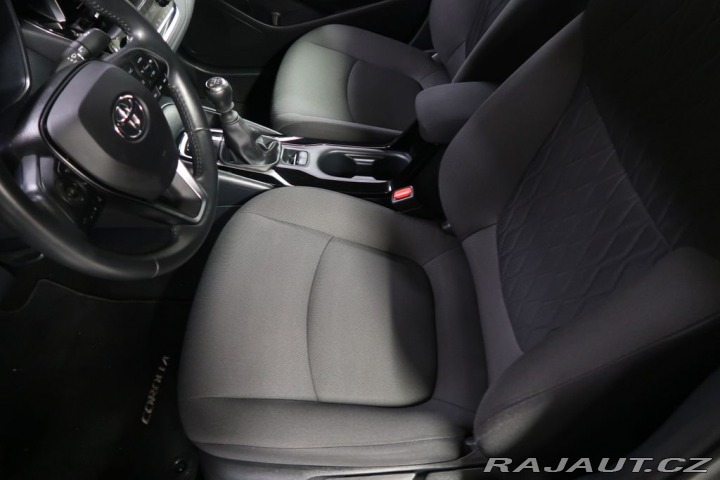 Toyota Corolla 1.5Dynamic.CZ,Comfort Sty 2021