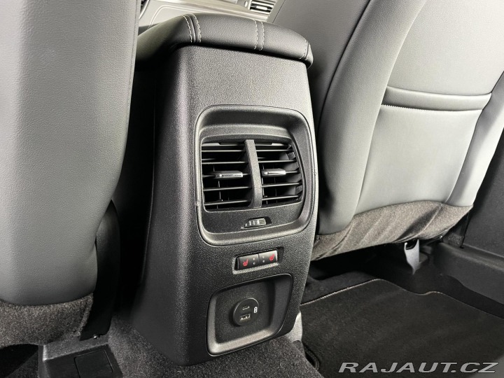 Ford Kuga 2,0EcoBlue 140kW*AWD*VIGN 2023