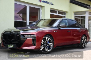 BMW i7 M70 XD B&W HUD THEATR