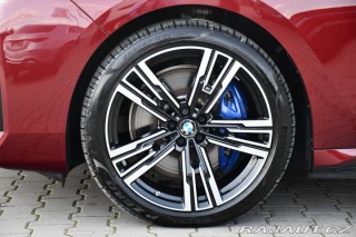 BMW i7 M70 XD B&W HUD THEATR 2023