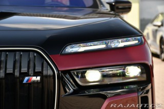 BMW i7 M70 XD B&W HUD THEATR 2023