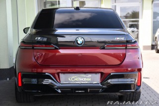BMW i7 M70 XD B&W HUD THEATR 2023