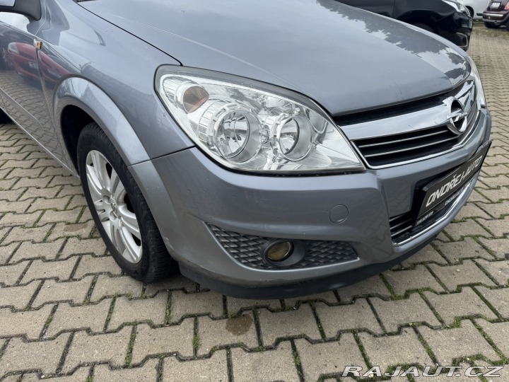Opel Astra 1,6 85 KW TAŽNÉ 2010