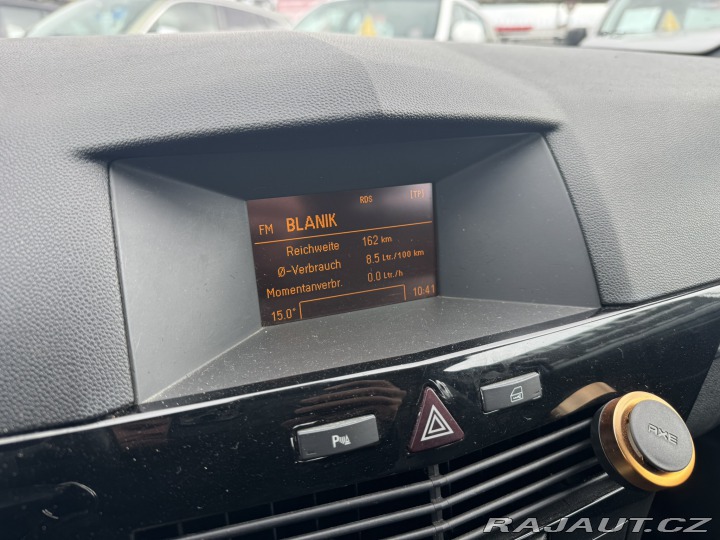 Opel Astra 1,6 85 KW TAŽNÉ 2010