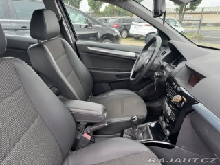 Opel Astra 1,6 85 KW TAŽNÉ 2010