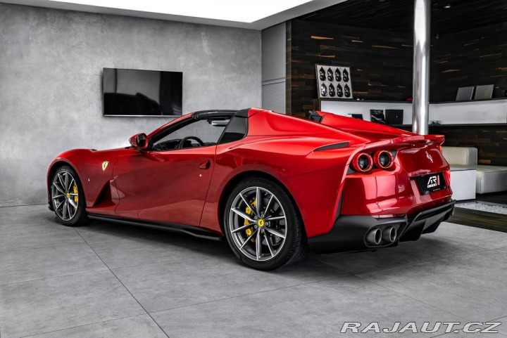 Ferrari 812 GTS 1800