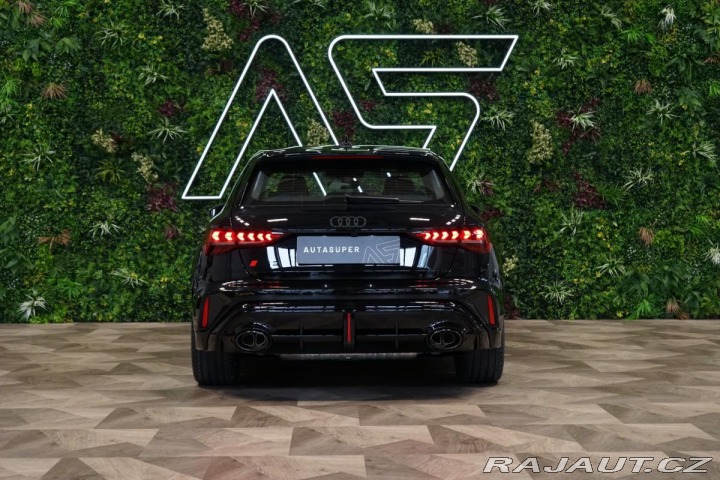 Audi RS3 SPORTBACK*SONOS*360*MATRI 2025