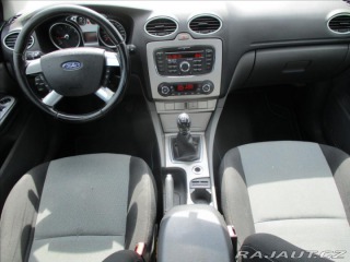 Ford Focus 1,6 i 16V 74kw Klimatroni 2009