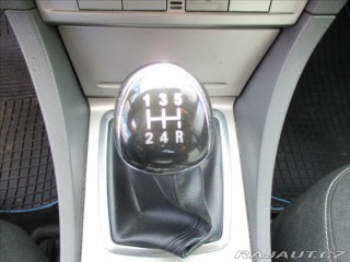 Ford Focus 1,6 i 16V 74kw Klimatroni 2009