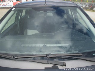 Ford Focus 1,6 i 16V 74kw Klimatroni 2009