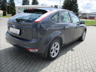 Ford Focus 1,6 i 16V 74kw Klimatroni 2009