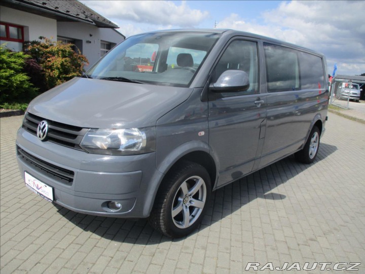 Volkswagen Transporter 2,0 TDi 84kw LONG 6míst, 2012