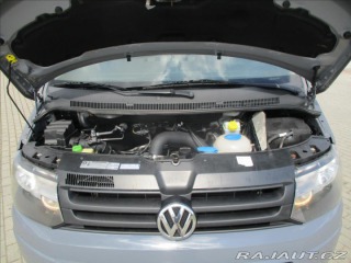 Volkswagen Transporter 2,0 TDi 84kw LONG 6míst, 2012