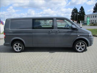 Volkswagen Transporter 2,0 TDi 84kw LONG 6míst, 2012