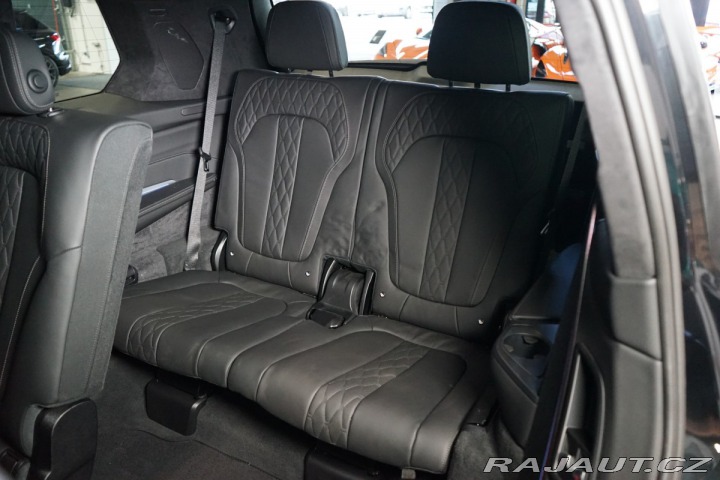 BMW X7 40d*xDRIVE*PANO*SERVIS*ZÁ 2023